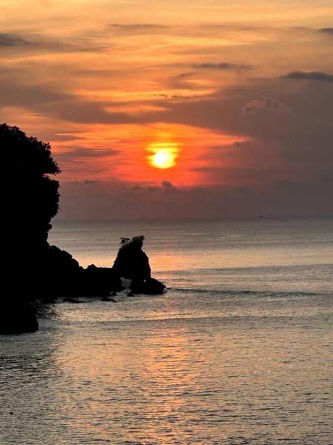 Beach Front Villa , All Mare 2 Uluwatu Dış mekan fotoğraf
