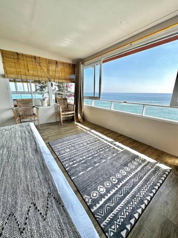 Beach Front Villa , All Mare 2 Uluwatu Dış mekan fotoğraf
